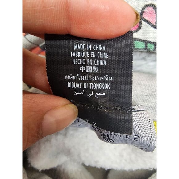 Disney Artist Series Hoodie by Rafael Faria Mickey Mouse Allover Print M - Picture 9 of 10